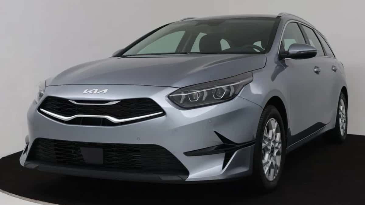 Kia Ceed_Sportswagon (2025) — foto 1