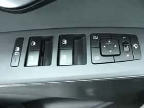 Kia Niro (2025) thumbnail 26