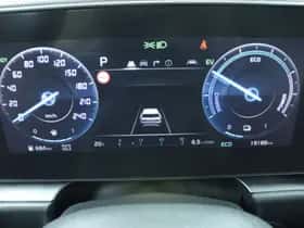 Kia Niro (2025) thumbnail 5