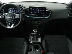 Kia Ceed (2025) thumbnail 4