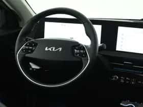 Kia EV6 (2022) thumbnail 36