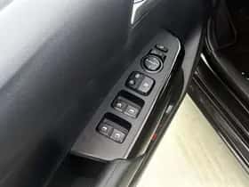 Kia Picanto (2024) thumbnail 21