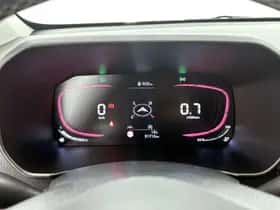 Kia Picanto (2024) thumbnail 5
