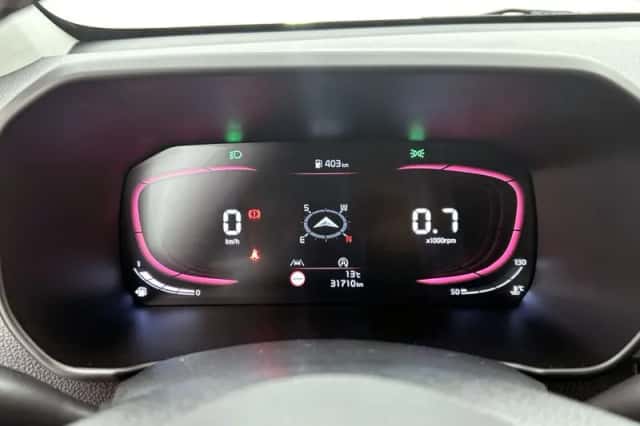 Kia Picanto (2024) thumbnail 6