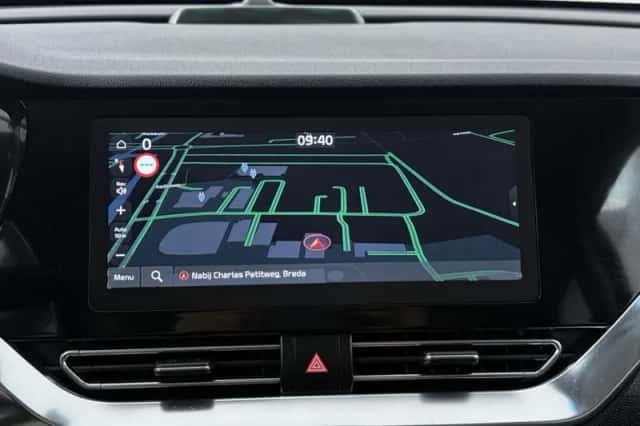 Kia Niro (2021) thumbnail 6