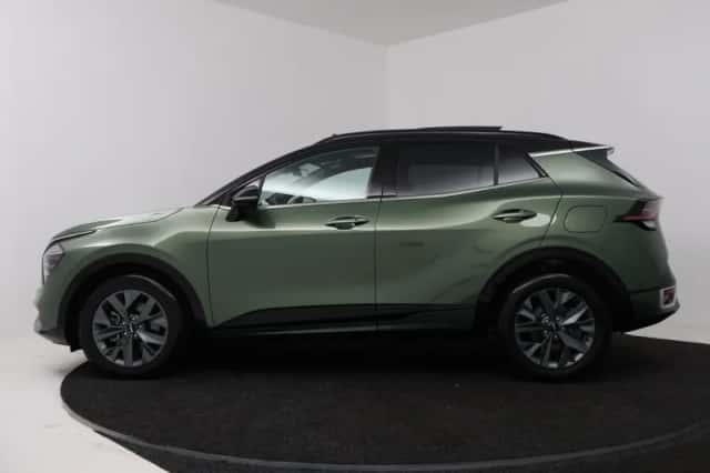Kia Sportage (2022) thumbnail 3