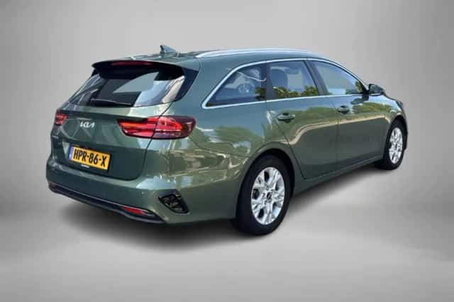 Kia Ceed_Sportswagon (2025) thumbnail 2