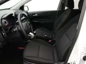 Kia Picanto (2024) thumbnail 17