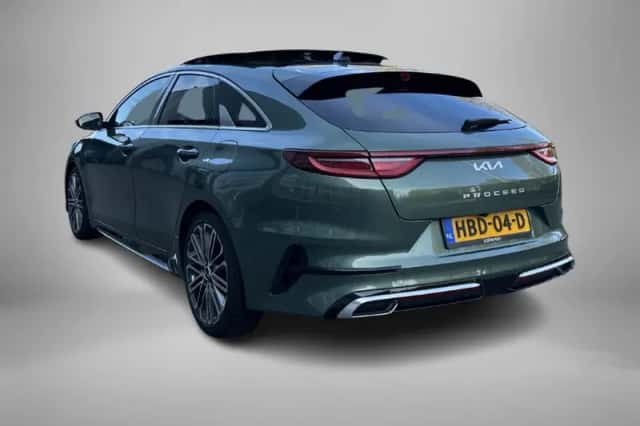 Kia Proceed (2025) thumbnail 3