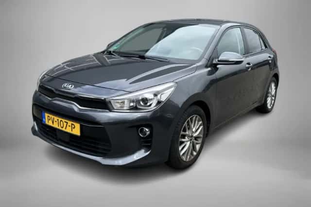 Kia Rio (2017) thumbnail 1