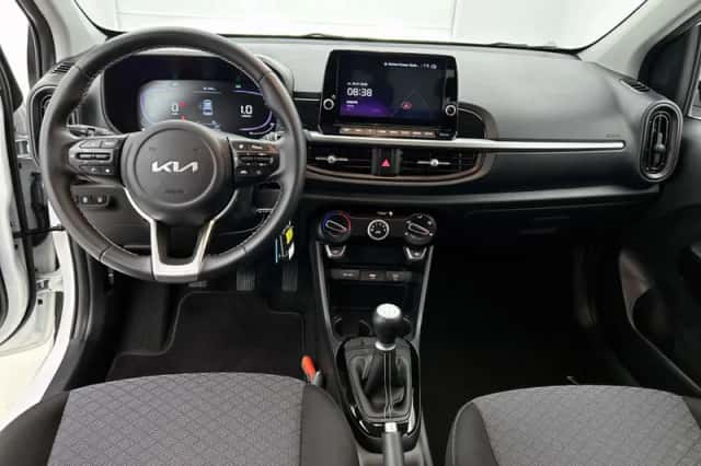 Kia Picanto (2024) thumbnail 5