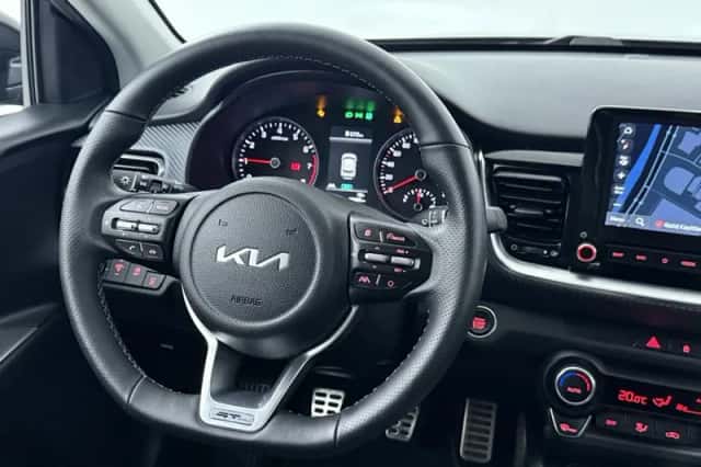 Kia Stonic (2024) thumbnail 6