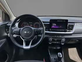 Kia Stonic (2020) thumbnail 13