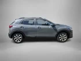 Kia Stonic (2020) thumbnail 4