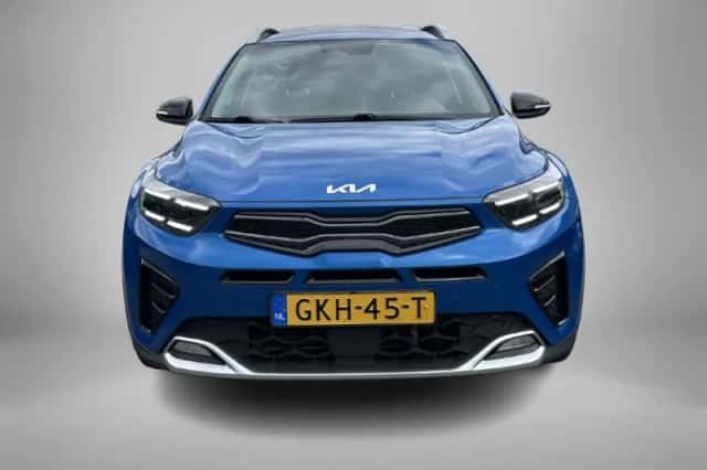Kia Stonic (2024) thumbnail 5