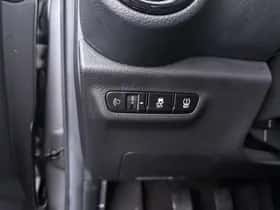 Kia Picanto (2021) thumbnail 5