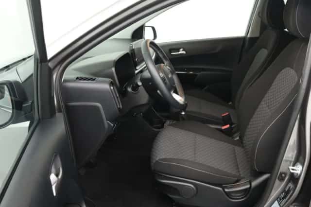 Kia Picanto (2025) thumbnail 4