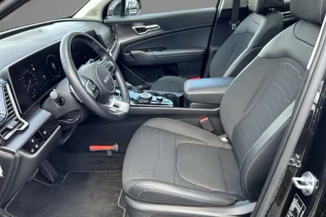 Kia Sportage (2025) thumbnail 4