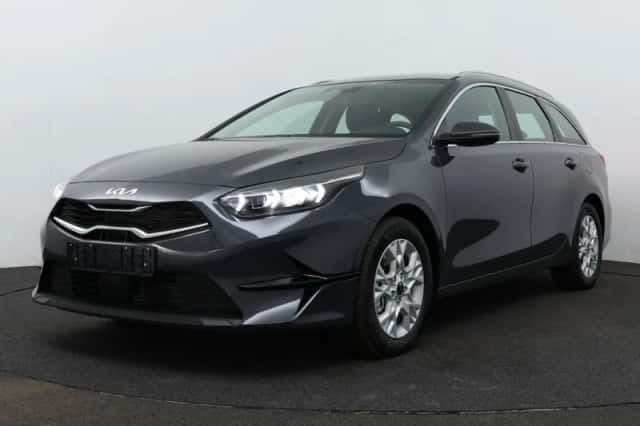 Kia Ceed_Sportswagon (2024) thumbnail 1