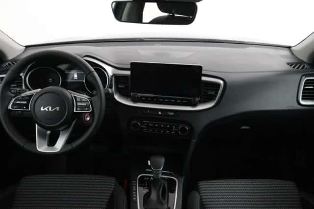 Kia Ceed_Sportswagon (2024) thumbnail 5