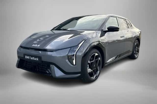 Kia EV4 (2026) thumbnail 1