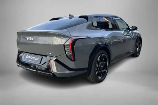 Kia EV4 (2026) thumbnail 2