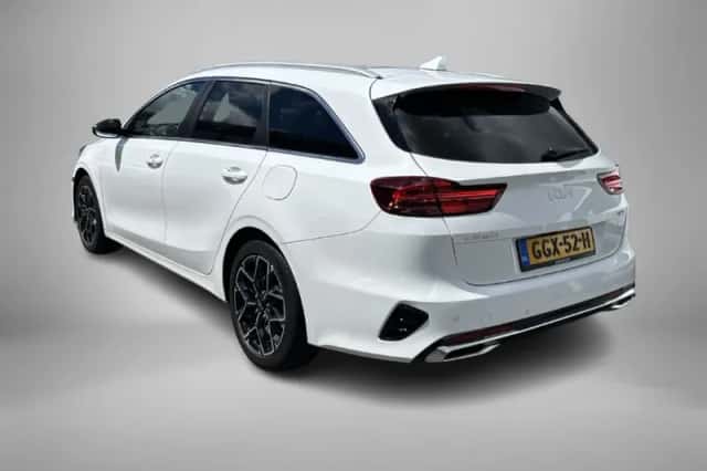 Kia Ceed_Sportswagon (2024) thumbnail 4