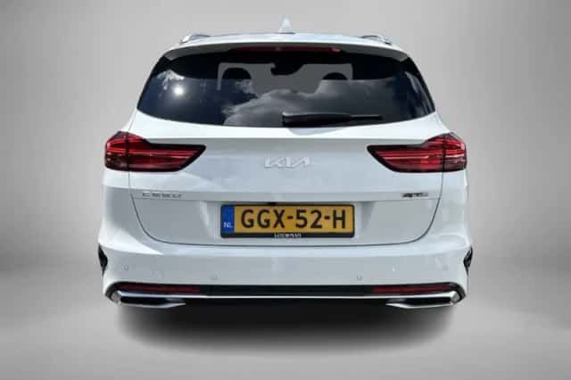 Kia Ceed_Sportswagon (2024) thumbnail 6