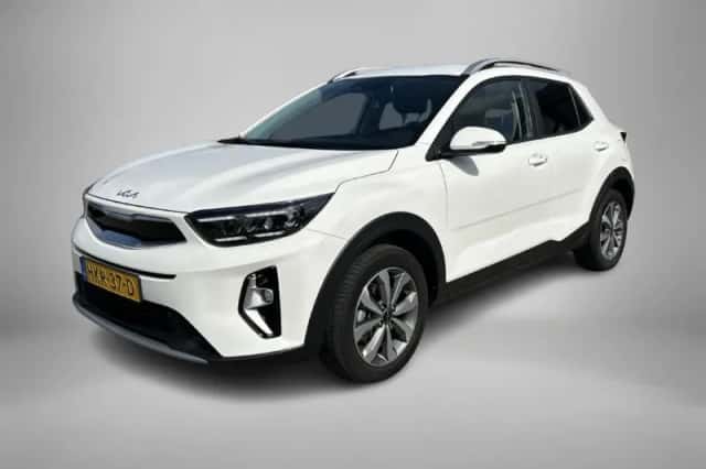Kia Stonic (2025) thumbnail 1