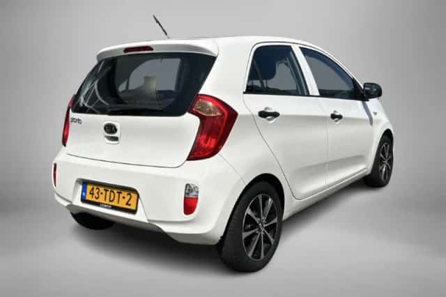 Kia Picanto (2012) thumbnail 2