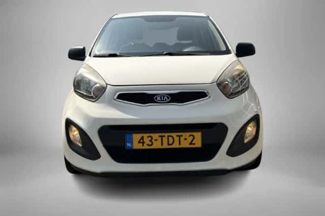 Kia Picanto (2012) thumbnail 5