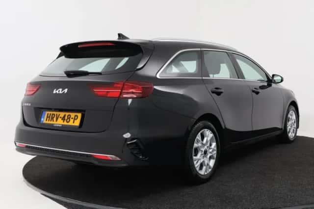 Kia Ceed_Sportswagon (2025) thumbnail 2