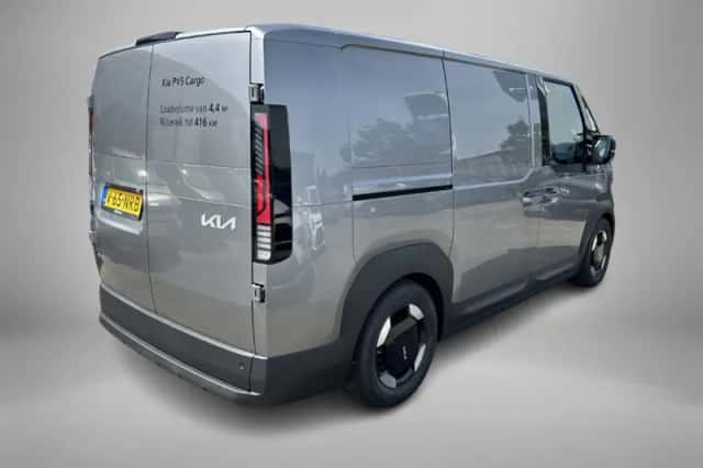 Kia PV5 (2025) thumbnail 2