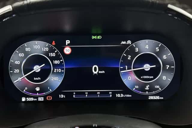 Kia XCeed (2024) thumbnail 5