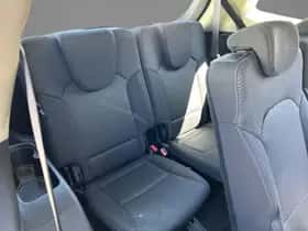 Kia Carens (2017) thumbnail 17