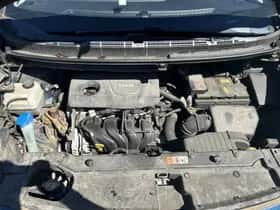 Kia Carens (2017) thumbnail 19