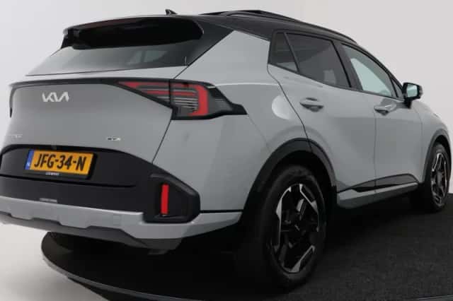 Kia Sportage (2025) thumbnail 2