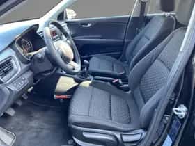 Kia Rio (2022) thumbnail 18