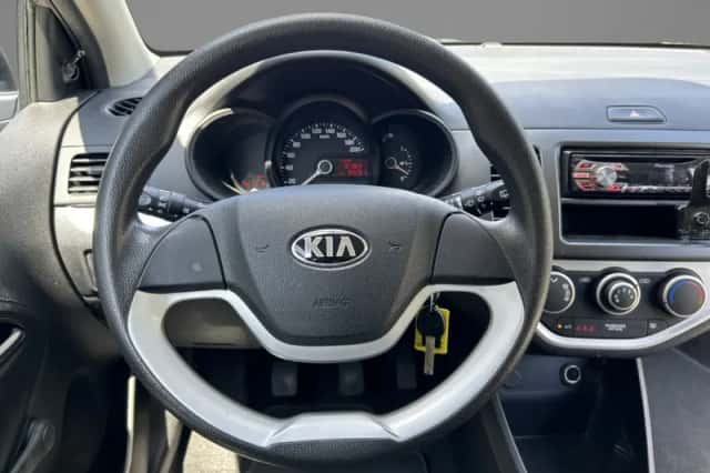 Kia Picanto (2014) thumbnail 6