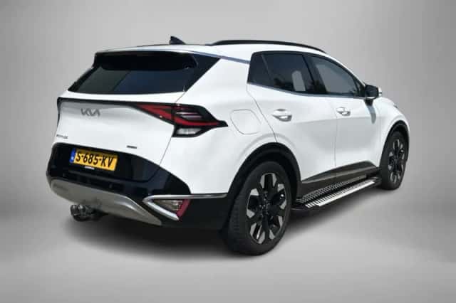 Kia Sportage (2023) thumbnail 2