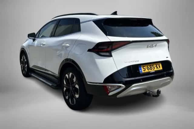 Kia Sportage (2023) thumbnail 4