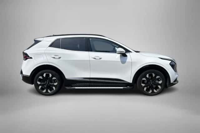 Kia Sportage (2023) thumbnail 3