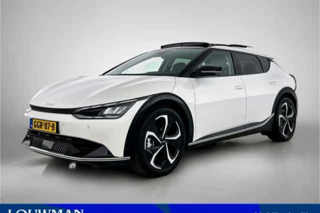 Kia EV6 (2024) thumbnail 1