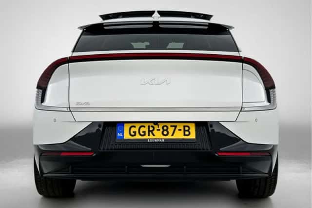 Kia EV6 (2024) thumbnail 6