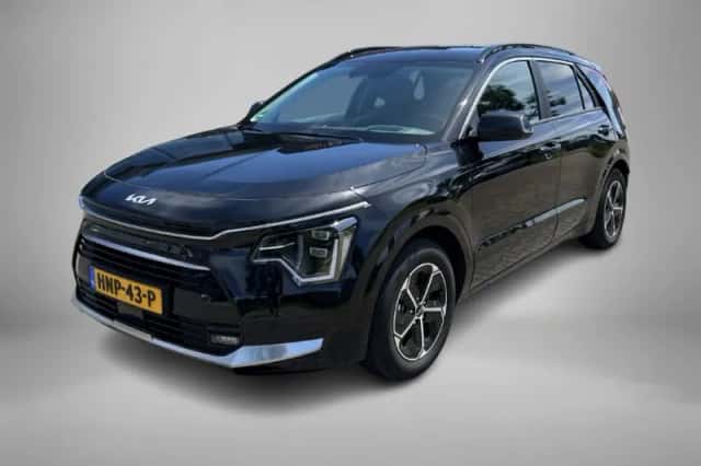 Kia Niro (2025) thumbnail 1