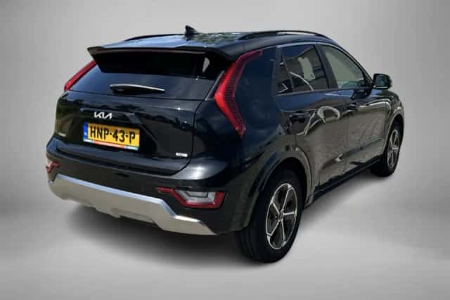 Kia Niro (2025) thumbnail 2
