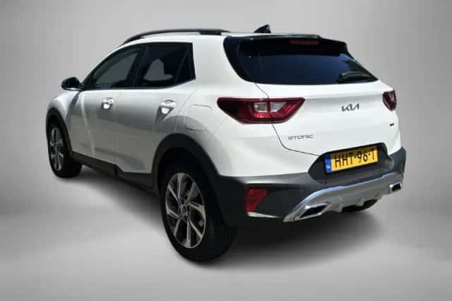 Kia Stonic (2025) thumbnail 4
