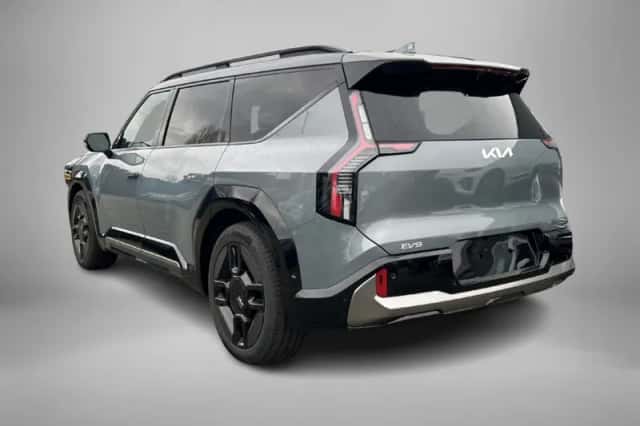Kia EV9 (2025) thumbnail 3