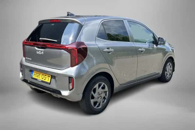 Kia Picanto (2025) thumbnail 3