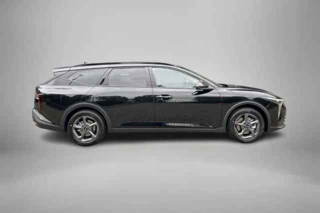 Kia K4 (2026) thumbnail 3